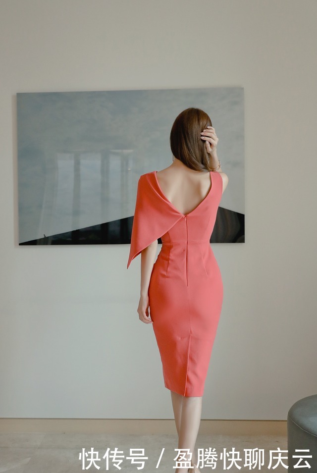 女神孙允珠优雅大方裙装分享