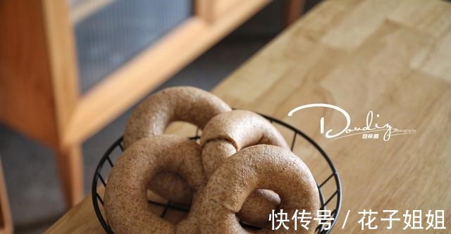 全麦粉|减肥减脂期不要乱吃东西,低脂低糖控饮食才能事半功倍!