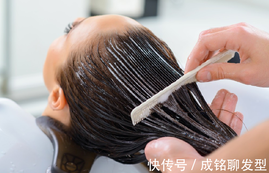 小卷|卷发越洗越自然?千万别信,洗不好不仅伤发,卷都有可能被洗直