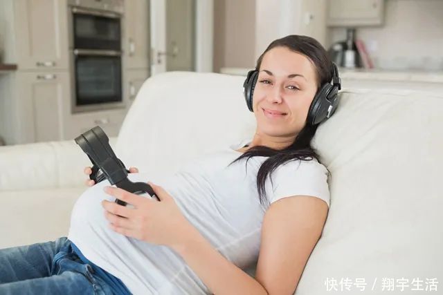 时分|胎动就像晴雨表,3个表现是报平安,另外2个可能是胎儿在求救