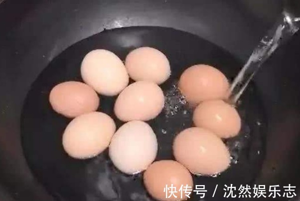 煮鸡蛋的错误煮法，很多人都煮成了毒鸡蛋，还有人当成补品