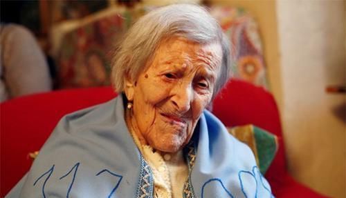 老奶奶|117岁长寿老人养生方:每天吃2颗它!每家都有,但很多人吃法不对