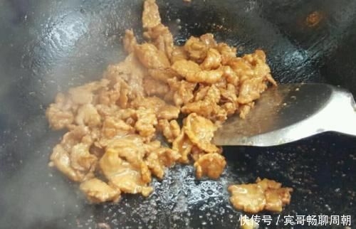 腌制|猪瘦肉怎么炒才不柴?不要直接下锅炒,做好4步,吃着又嫩又香