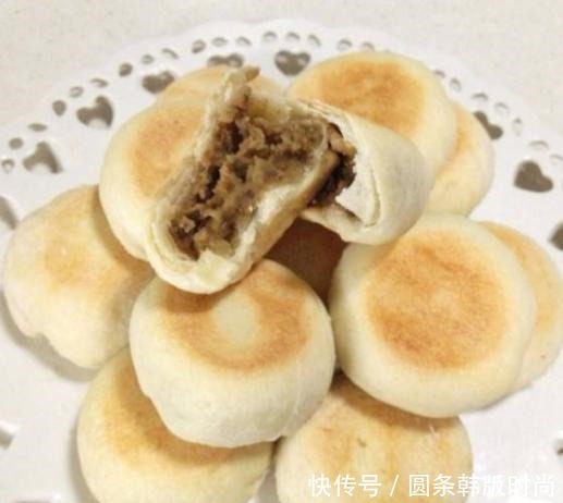 绿豆只会熬汤喝做成绿豆饼,清甜开胃,个个酥掉渣