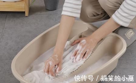 倩倩|育儿专家已经反复提醒,你还在给宝宝这样洗衣服?害的都是孩子