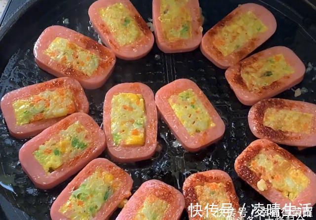 剩米饭别炒着吃了，简单做法方便有食欲，早餐孩子吃上瘾