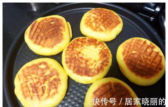南瓜泥|无油无水健康南瓜饼,做法简单口感也不硬,家里老人点名要吃