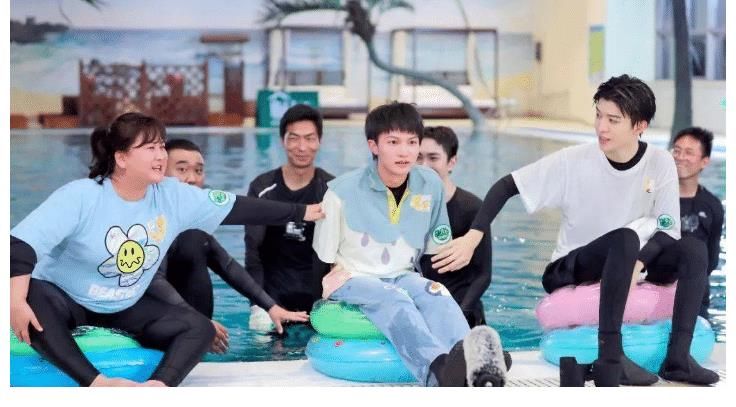 青春環(huán)游記3|《青春環(huán)游記3》官宣陣容，楊洋汪蘇瀧宋小寶加盟，周深郎朗退出