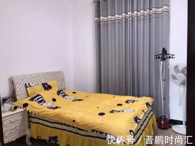 客餐厅|搬家一个月,忍不住晒晒!全屋太漂亮了,电视墙贴瓷砖最明智!