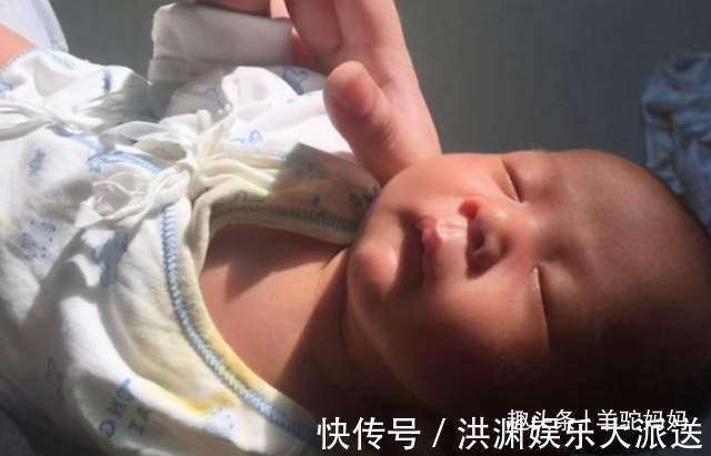 宝妈|你还在给新生儿穿“连体衣”父母别再犯傻,这衣服才让娃最舒服