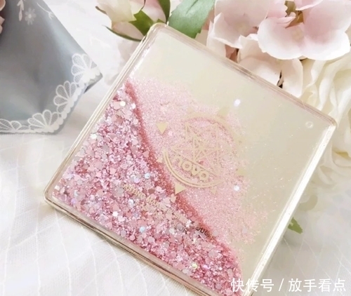 仙女化妆怎么能少得了“流沙眼影”,每款都仙气十足,像极了银河