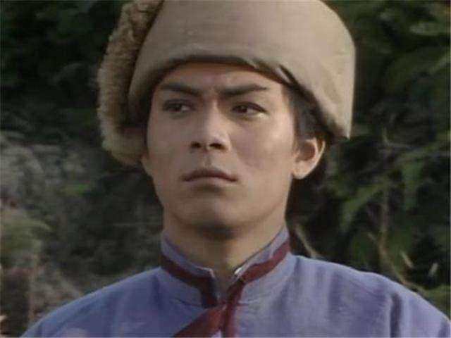 徒弟|郭靖的武功这么高,为何教出的徒弟都很菜?原因很简单,只一点