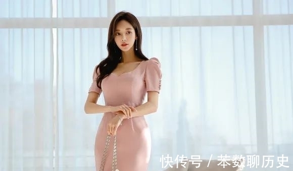 晚礼裙|美图欣赏:孙允珠,梦幻唇蜜缀领斜衩金丝晚礼裙