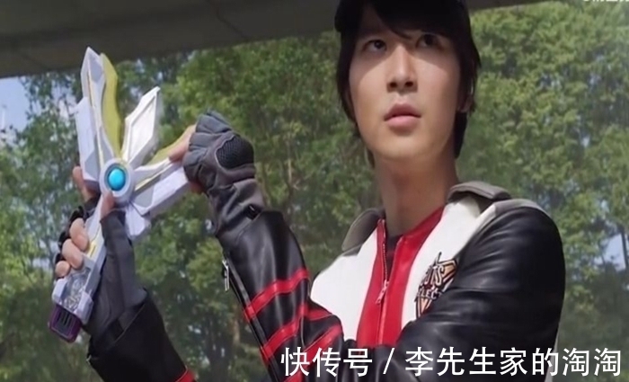 圆谷|《特利迦奥特曼》第18集圣彰人变身特利迦失败,原本他才是人间体!