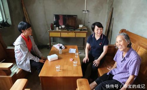 强哥|退休后,明事理的父母常有这两个举动,做子女的算有福气了