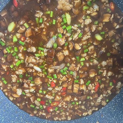 末面|香菇肉末面