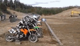 |搞笑GIF:花大价钱来看的表演 你们说我是不是被骗了