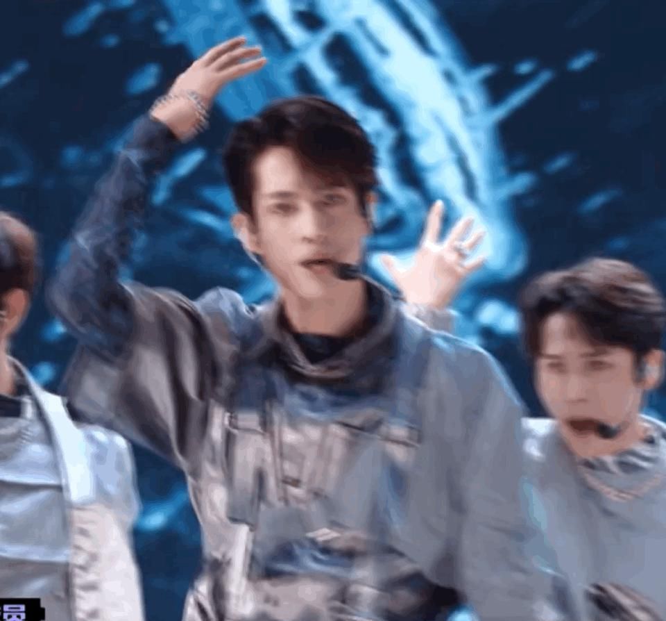 前有楊超越，后有甘望星，“傻瓜美人”治了觀眾什么病？