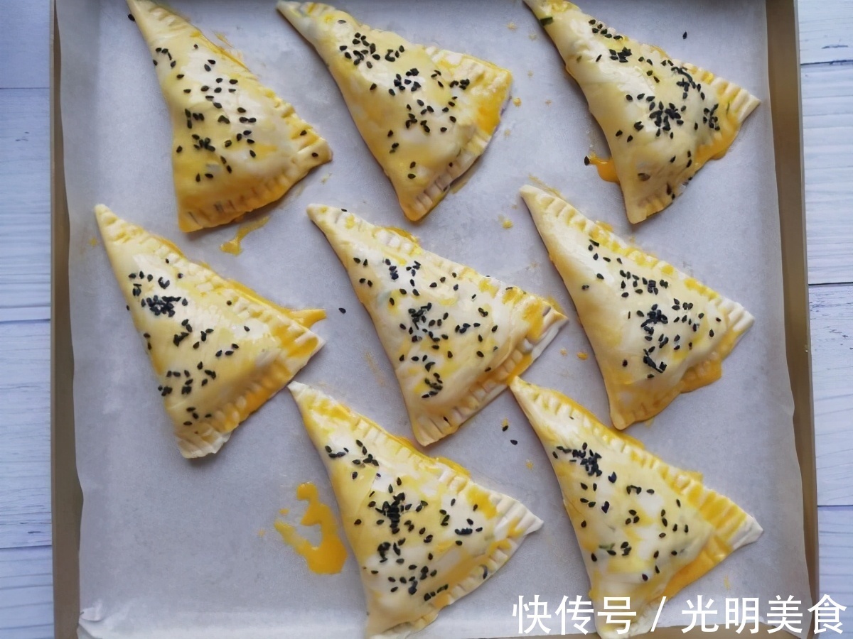 苹果派|家里面的苹果吃不完,用万能的手抓饼解决,孩子很喜欢