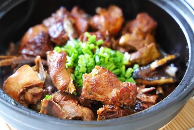 即将大雪，这道菜经济实惠，好吃不油腻，特别适合进补时节