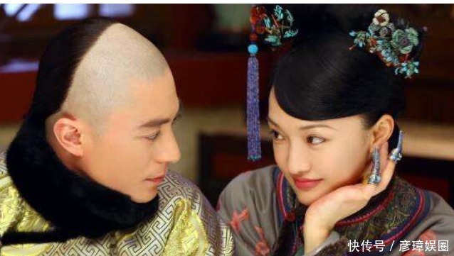 皇室|一大堆中国皇室珍贵文档，下台皇帝看了看：没什么值钱的，烧了