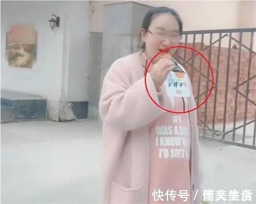 孕期|孕妈下楼散步，1小时未归，丈夫出门寻找，角落里找到后又气又笑