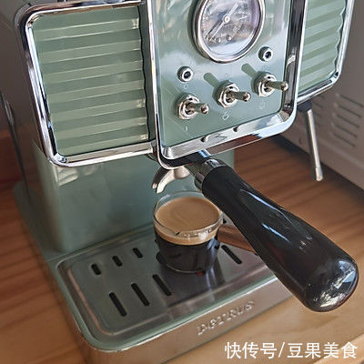 我奶奶教我的提拉米苏泡芙的技巧,一定要加它才好吃