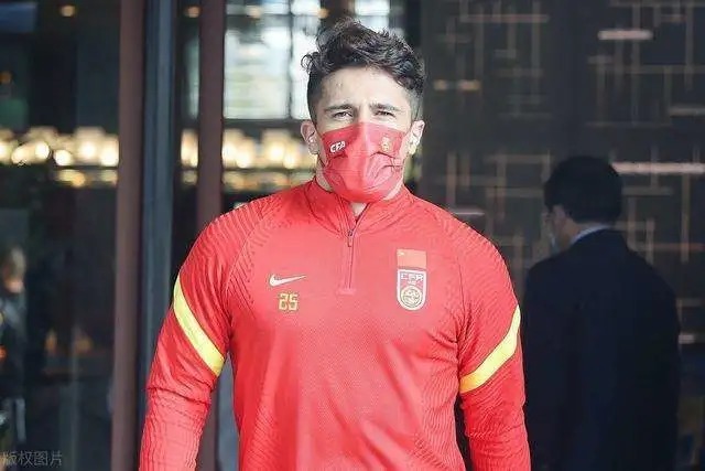 李铁|洛国富引众怒!记者:我要是足协就开除他!李铁太冤,董路也发声