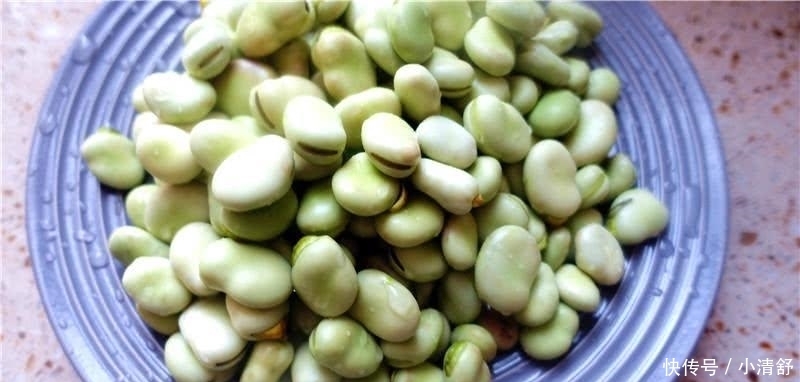 蚕豆最好吃的做法,简单美味,外酥内嫩,下饭更下酒!家人吃不够