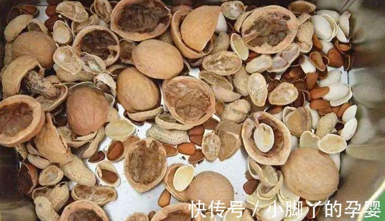 吃剩的3种垃圾别乱丢,拿来养花肥效足,叶片常年绿油油