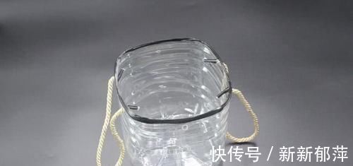 空油桶上穿2根绳子，真是厉害了，解决了困扰大家的一大难题，实用