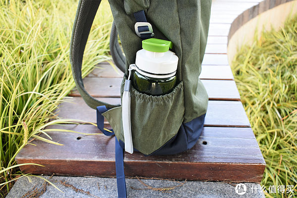 焦点|城市通勤利器，特别轻！很能装！多特SPOT焦点18L背包，让妹子如释重负