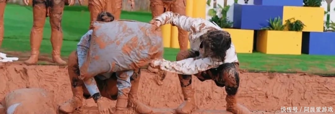 跑男|baby或将退出跑男,经纪人发文表达不满,上演现实版墙倒众人推