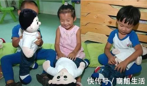 隐私|小学生QQ群聊内容让人脸红,性无知惹的祸,现在不解决就迟了