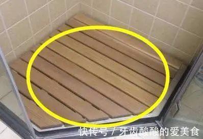 装修|卫生间装修还在铺瓷砖吗,现在都流行这么弄,保暖又防滑