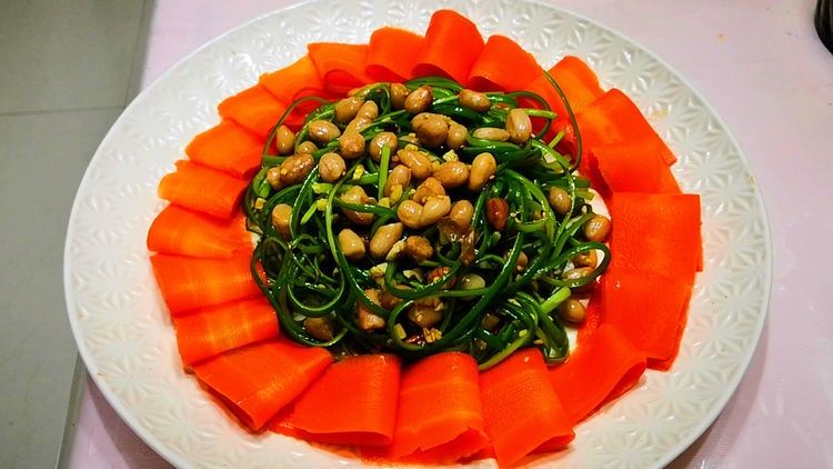 天热不爱吃饭?教你5道开胃凉菜,既简单快速又好吃,上桌抢着吃