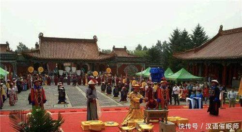 代帝王|清朝灭亡近百年,这个村子住着爱新觉罗后裔,世代只做一件事!