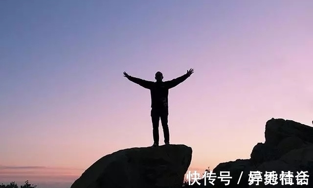 君子不器@庄子:真正卓越的人,都是“无用”之人,深谙“帝王”之道