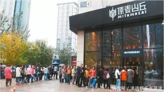 输给|情怀再次输给现实!年赚上亿的网红店鼻祖,这次真要死了