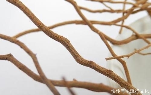 椒根不要再丢了,居然有这么多的用途,每家每户都可以用到的!