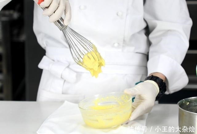 网红美食舒芙蕾来啦,这次配方成功率超高,赶紧试一试吧