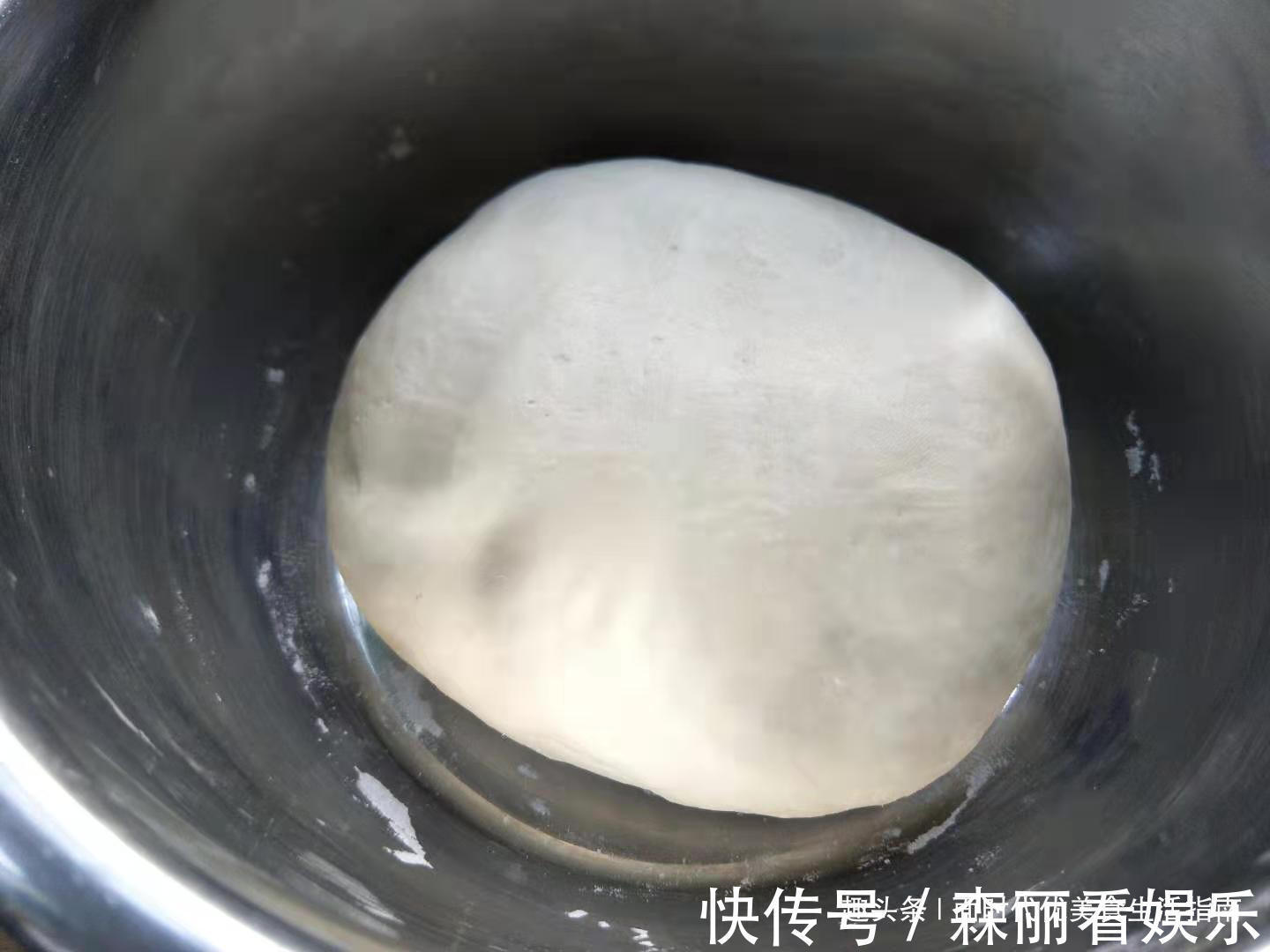 外面30一个的披萨，自己在家做成本只需几块钱，又软又香又划算