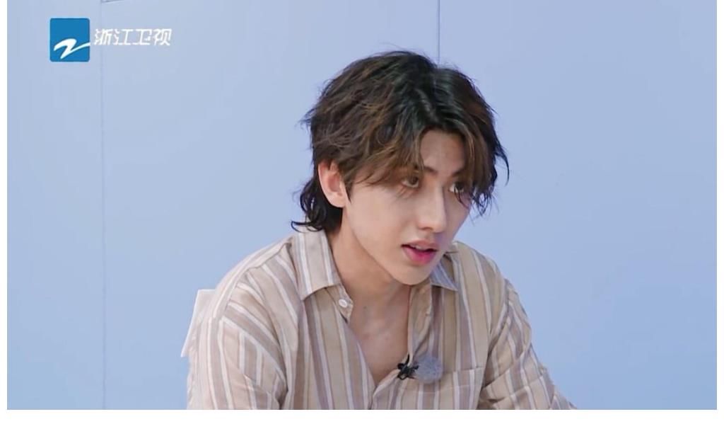 郑恺|蔡徐坤，你这次真的辜负了姚译添导演的“力捧”