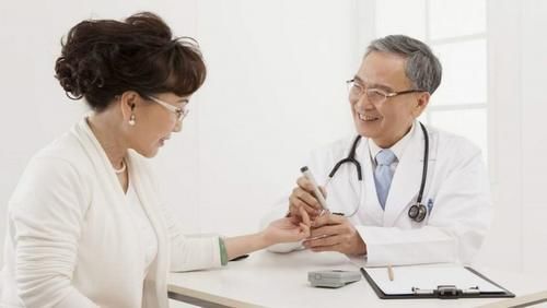 脑血管病|长寿就是活得时间长？同时满足这2个标志，才真的算长寿老人