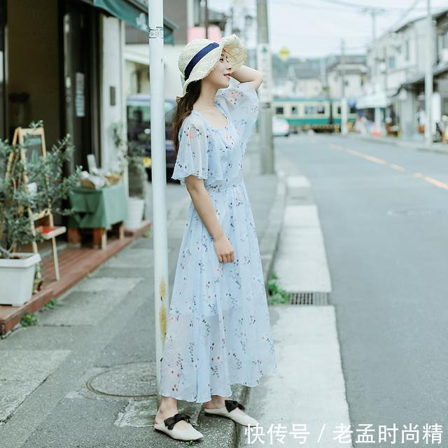 走光 清新范连衣裙,是现代女性追求时尚的必备单品