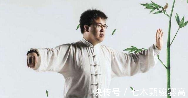公司|最土豪的老板：发明一软件下载量达10亿，为员工各买一辆特斯拉