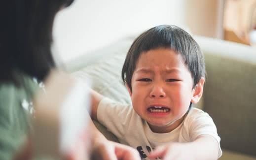 淮菇|将来“没出息”的孩子,从小就有这4个特征,有娃的家庭,要谨记