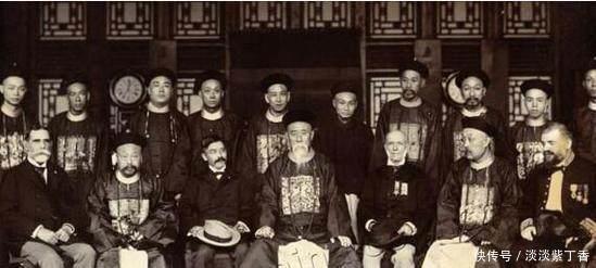 闭眼|李鸿章去世时,只流泪不闭眼,听到这句话后才终于安心离去!