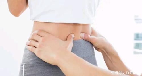 腰窝|女性后腰上两个“凹点”叫腰窝,这有什么作用吗?为何很多人没有