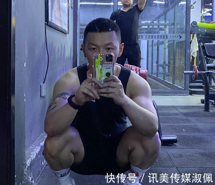 机车|挥汗如雨是常态,有颜有料的机车型男,当地帅哥排行榜第一名!